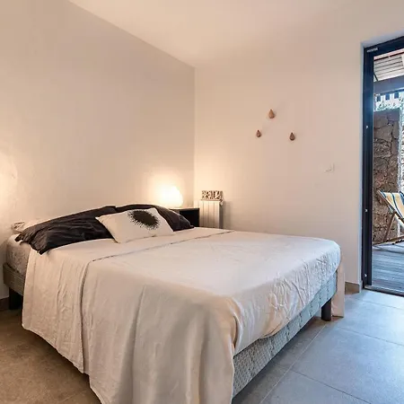 Valle Di Corte - Avec Piscine Et Vue 피아노톨리-카르다렐로