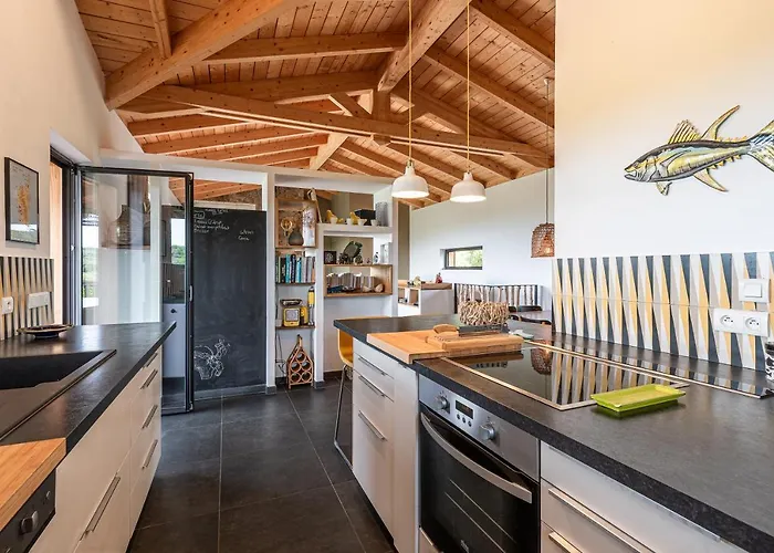 Valle Di Corte - Avec Piscine Et Vue *